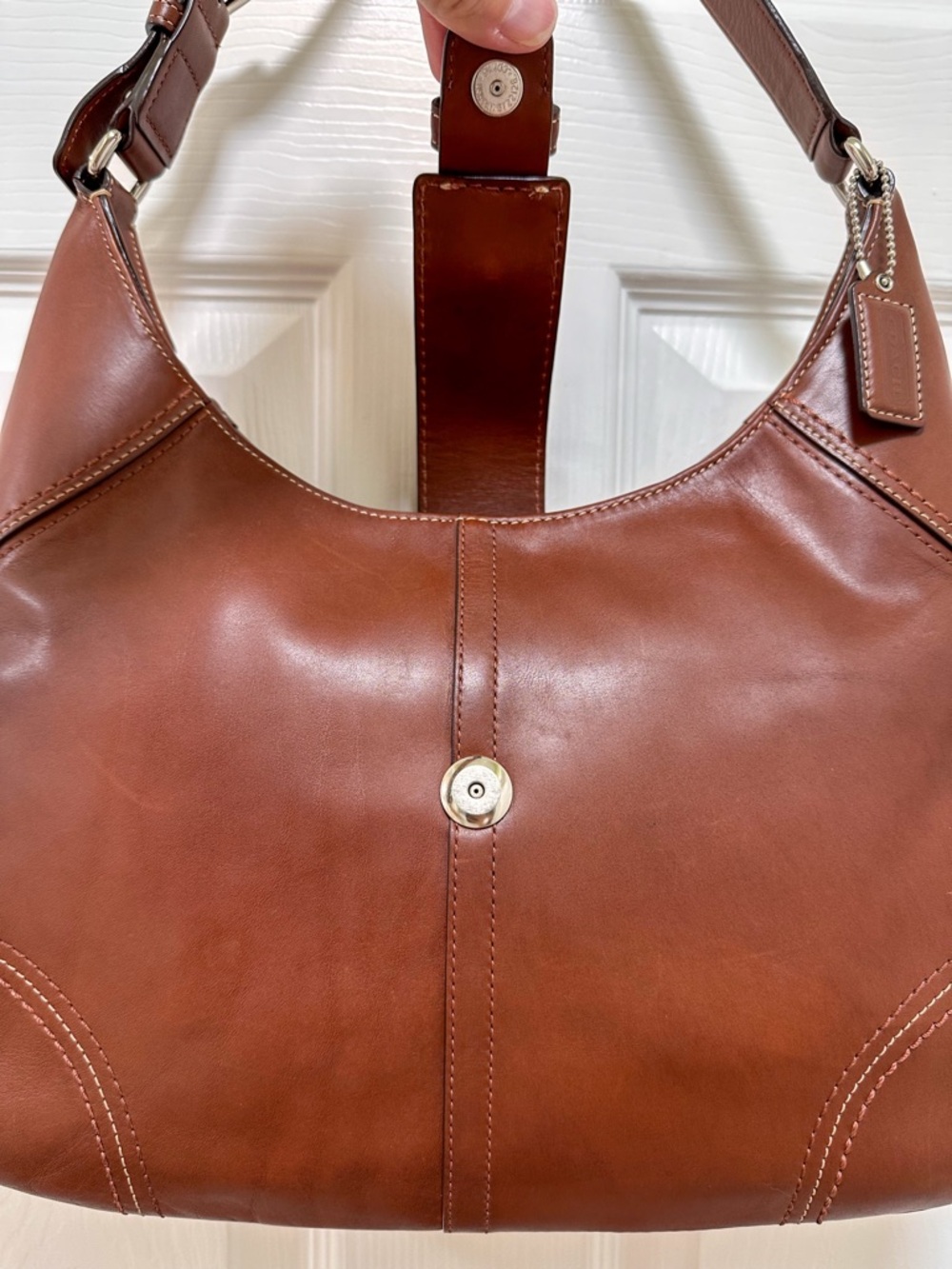 Coach Hamilton Hobo Cognac Glovetanned Leather Buckle Shoulder Bag
Y2K - Picture 5 of 16
